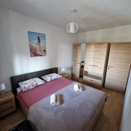 Centar Kozarska Dubica Apartament *