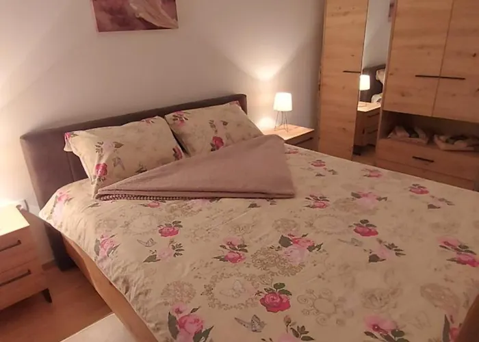 Centar Kozarska Dubica Διαμέρισμα *